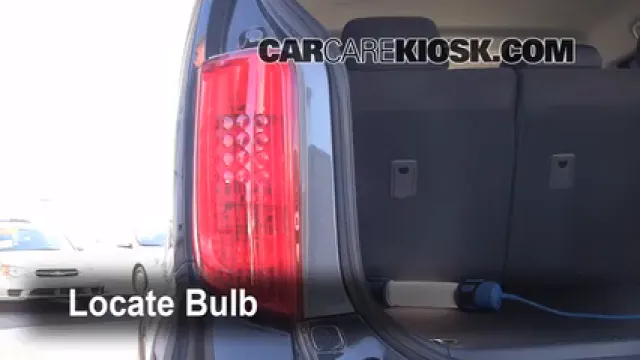 2010 Scion xB 2.4L 4 Cyl. Éclairage Feux de position arrière (remplacer ampoule)